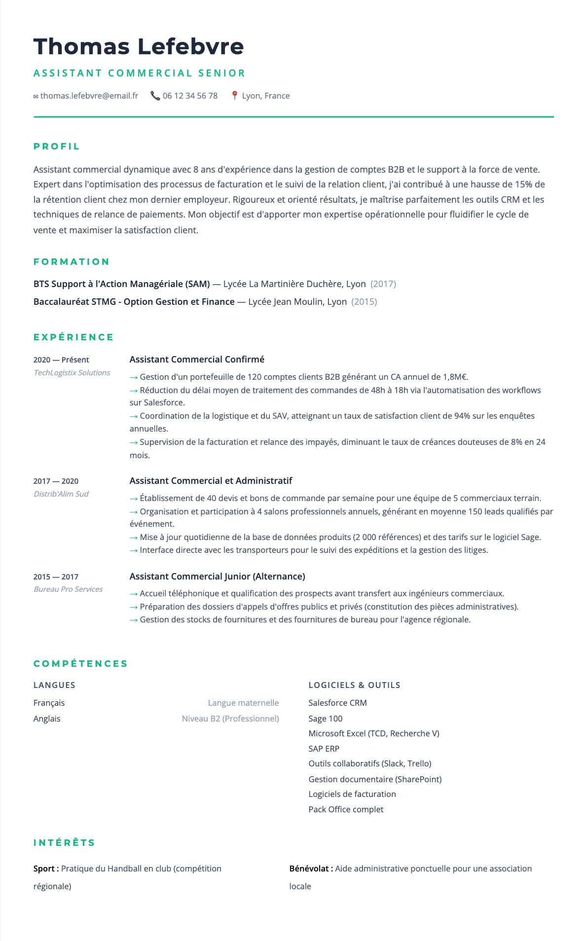 Exemple de CV Assistant Commercial Senior (modèle minimaliste) créé avec CV Boost