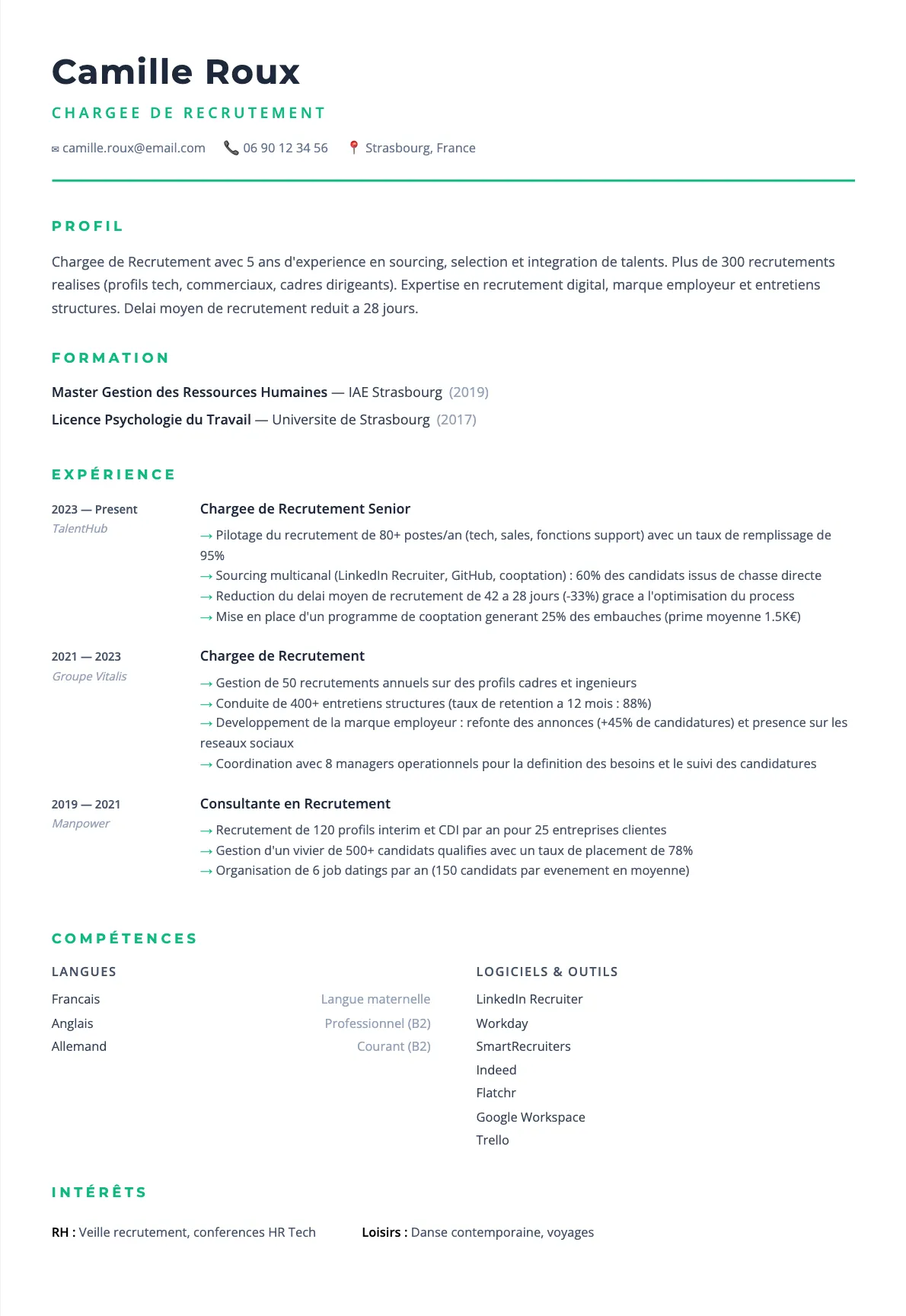 Exemple de CV Chargee de Recrutement (modèle minimaliste) créé avec CV Boost