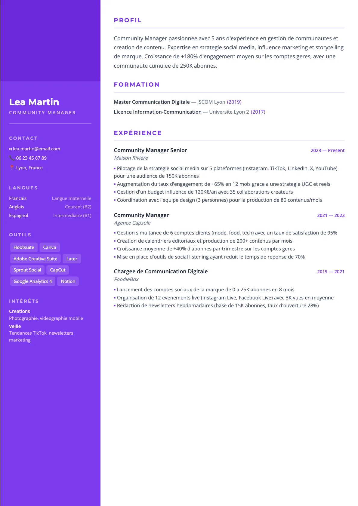 Exemple de CV Community Manager (modèle creatif) créé avec CV Boost