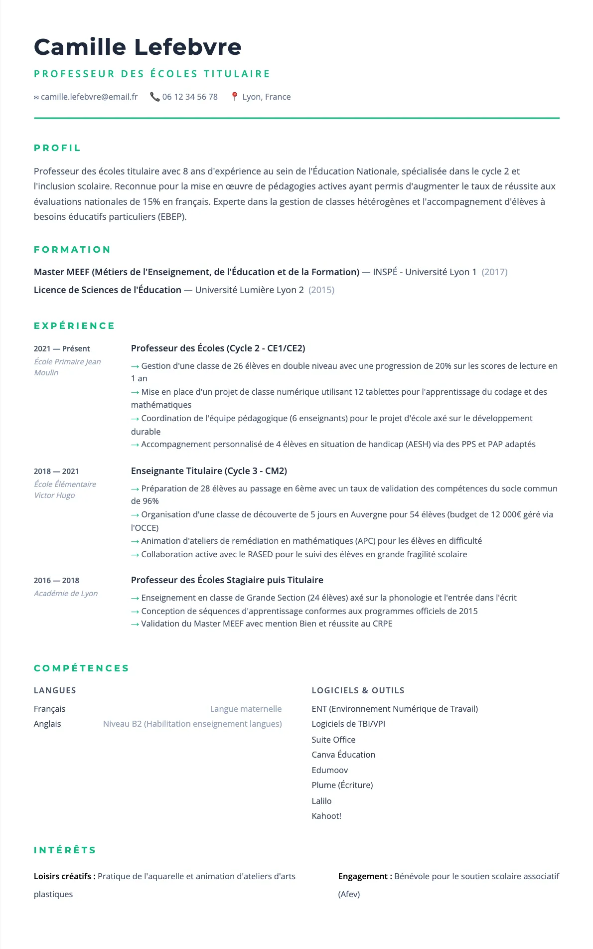 Exemple de CV Professeur des Écoles Titulaire (modèle minimaliste) créé avec CV Boost