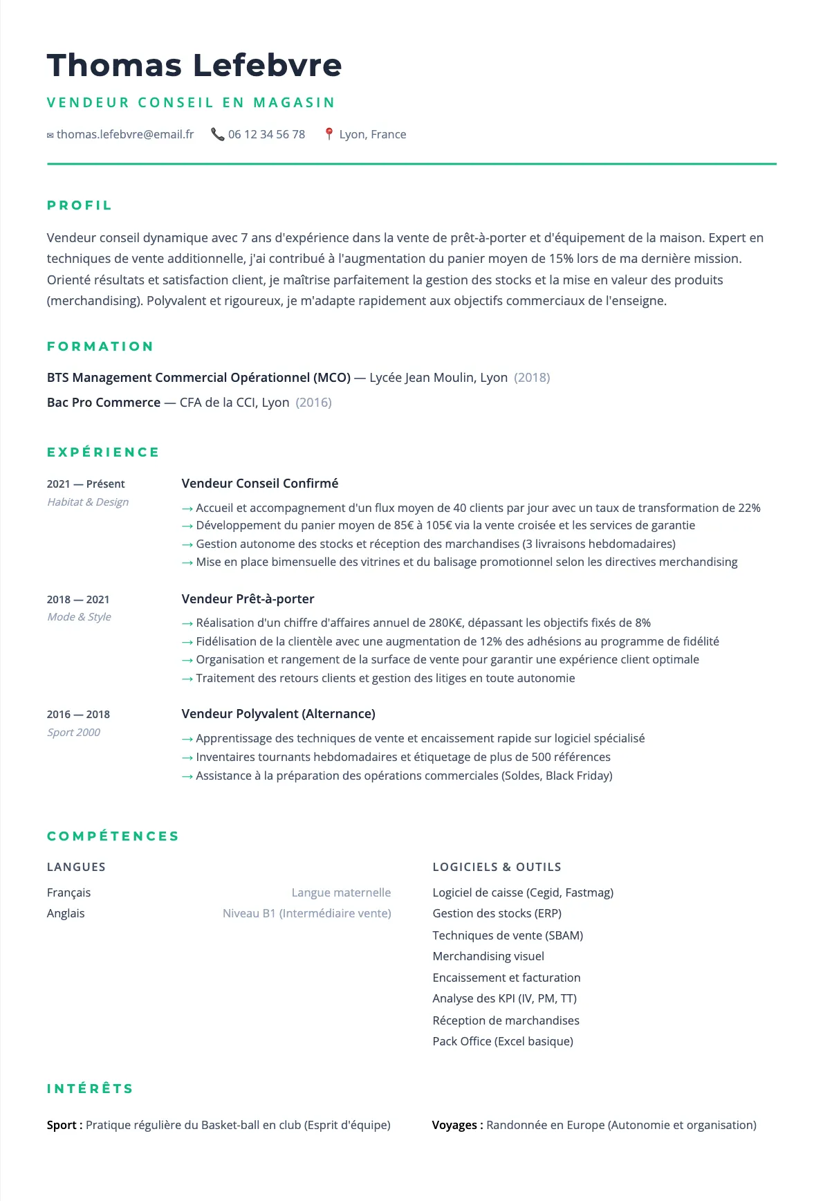 Exemple de CV Vendeur Conseil en Magasin (modèle minimaliste) créé avec CV Boost